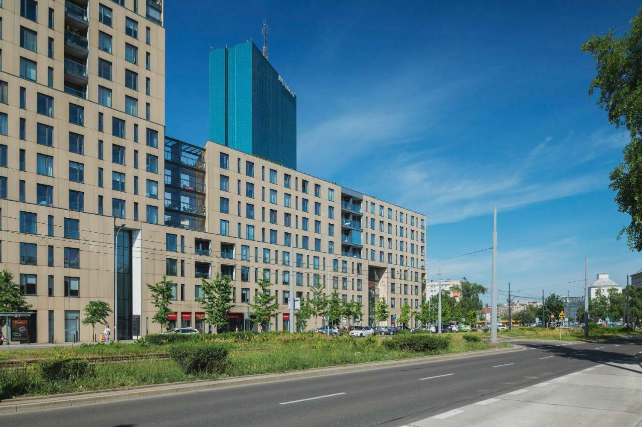Mieszkanko Na Stawki Netflix Apartamento Varsovia Exterior foto